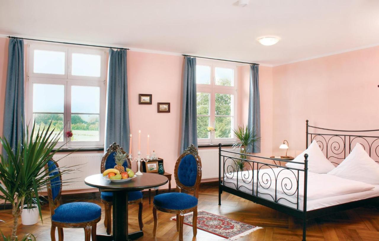 Herrenhaus Luebbenow Luaran gambar